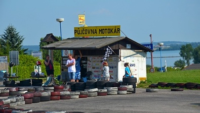 Motokáry na Rozkoši