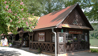 SHÁNÍME BRIGÁDNÍKY DO RATIBOŘICKÉHO KUŽELNÍKU