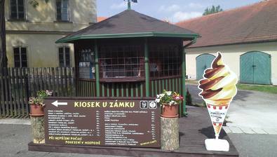 Zmrzlina Kiosek u zámku