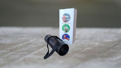 Dalekohled monokular