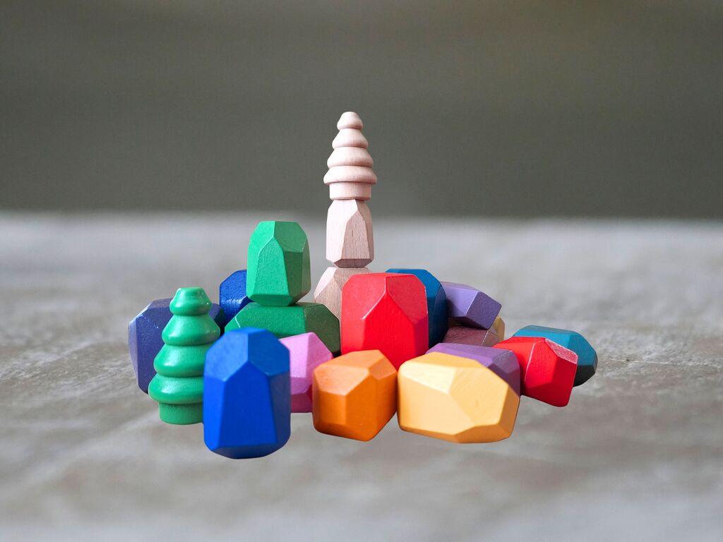 Dřevěné balanční kameny