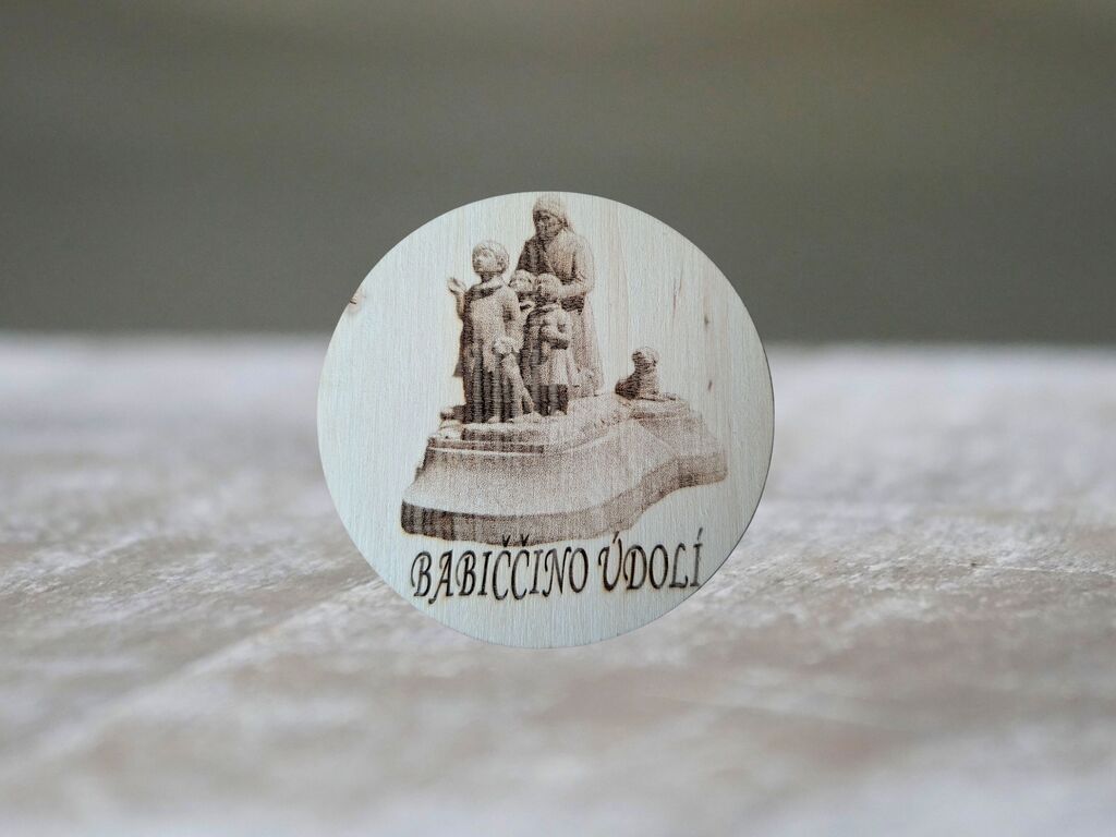 Magnet sousoší v Ratibořicích / kulatý, dřevo/