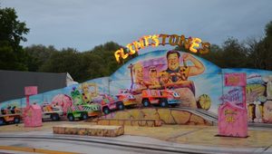 Pouťové atrakce na Rozkoši