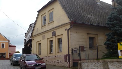 Měšťanský dům čp. 8 s deskou Bedřicha Smetany