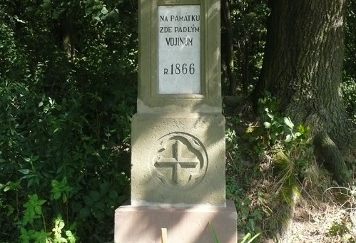 Pomník na památku padlých vojínů 1866