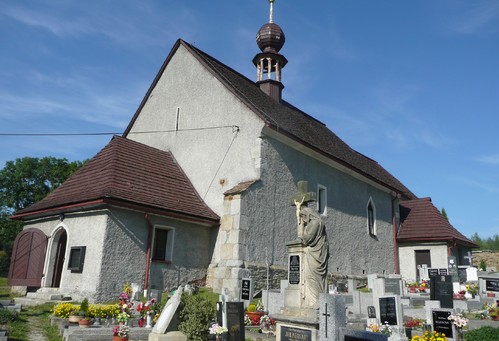 Kostel sv. Václava v Dobeníně