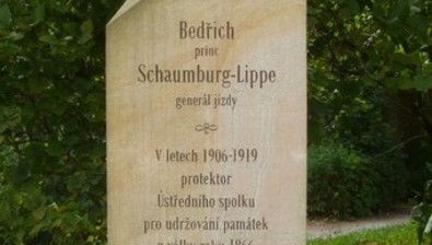 Pomník „Bedřich princ Schaumburg-Lippe“