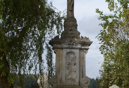 Pískovcový kříž