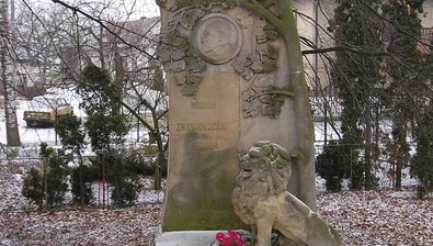 Pomník hrdinům za osvobození národa